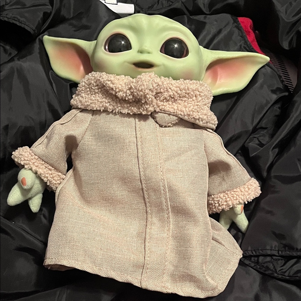 Star Wars The Mandalorian Grogu Plush Doll